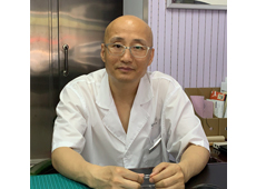 店长、验配师：闫峰